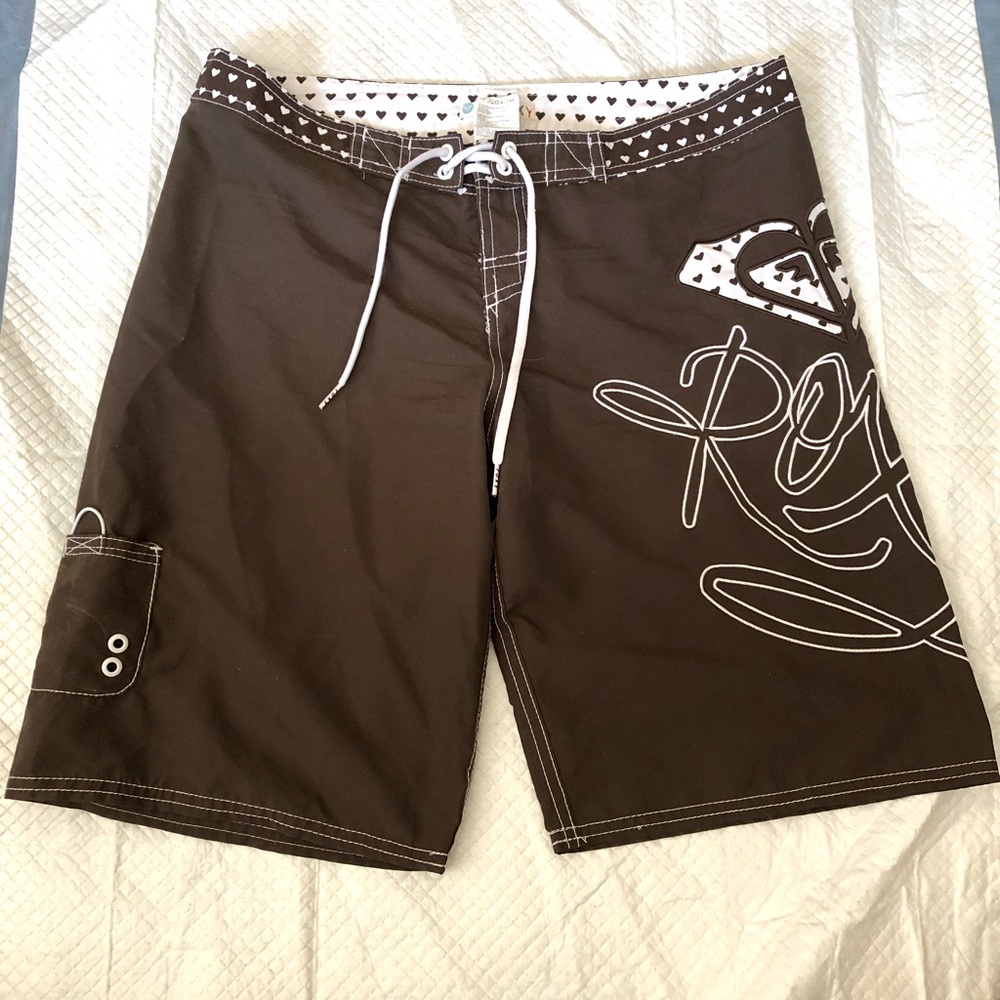 ROXY Board Shorts, for Ladies, Girls. Brown and white. Size 7. Great for Summer.